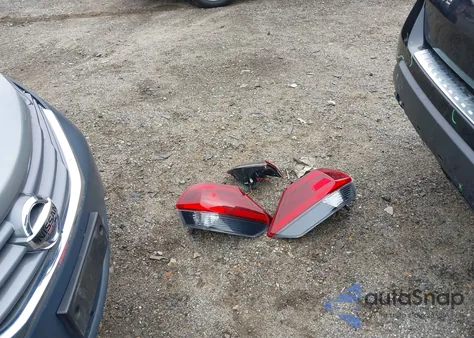 2018 Nissan Rogue Sv from USA, damaged, VIN JN8AT2MV7JW313854